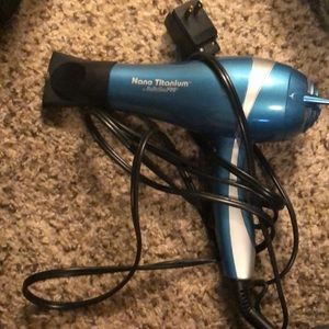 Babyliss pro blow dryer